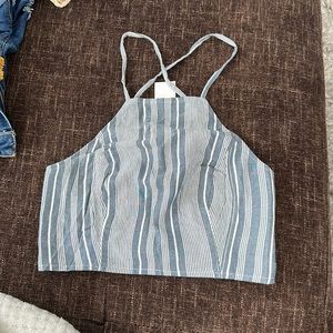 NEW AE cross strap crop top Size XS